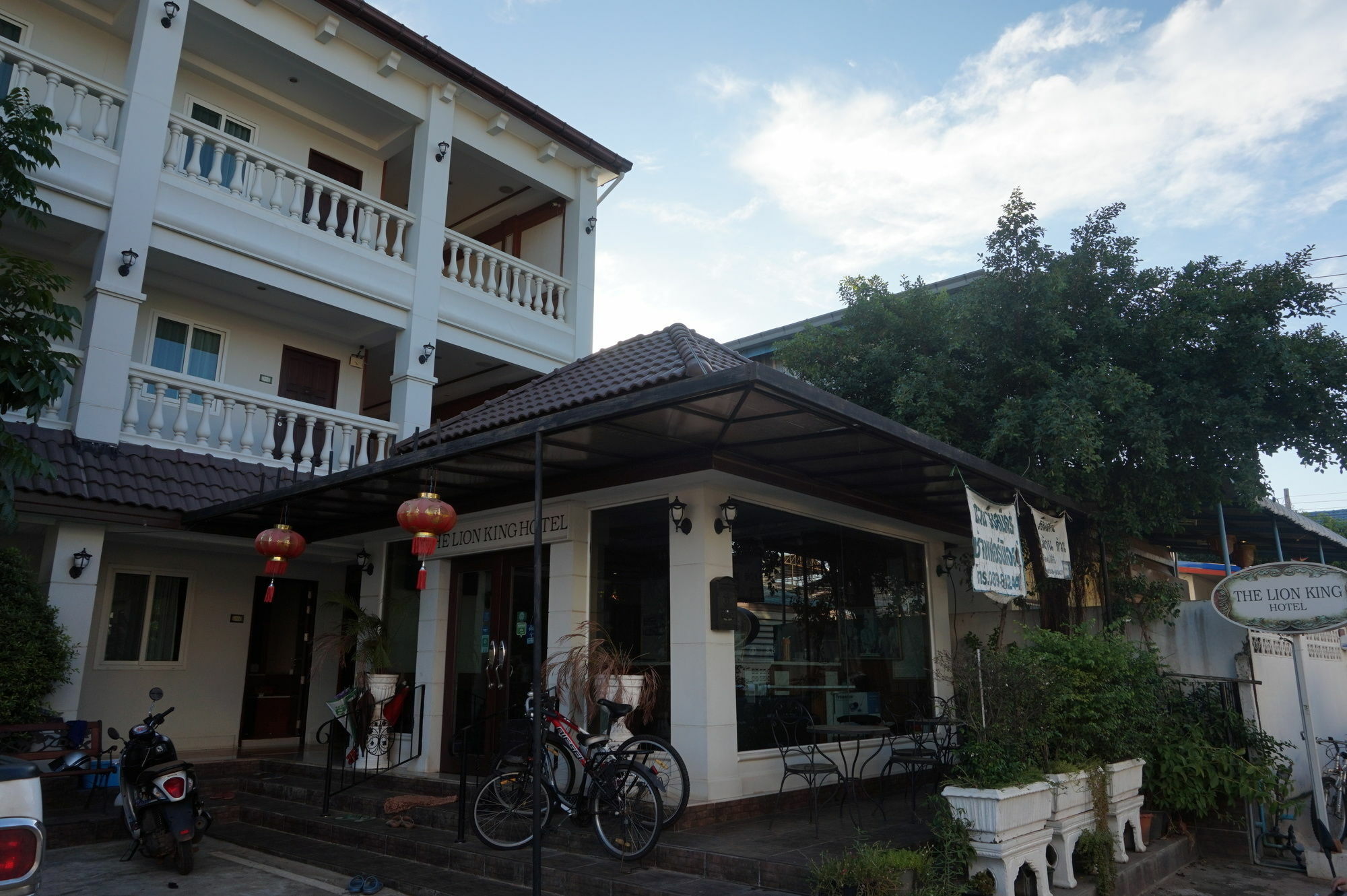 The Lion King Hotel Udonthani Exterior photo